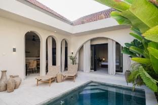 Villa Joonam - Free Gym, Wellness & Recovery Villa in North Kuta