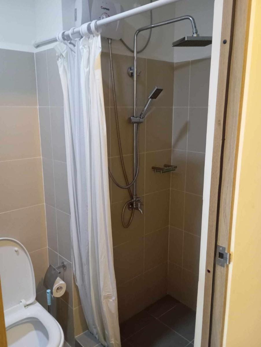 Condo next door Apartment in Pasay