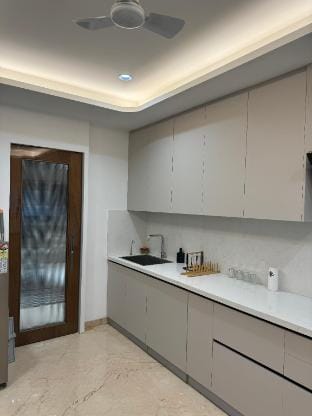 White Teak Suites 3BHK Madhapur/Hitec city Apartment in Hyderabad