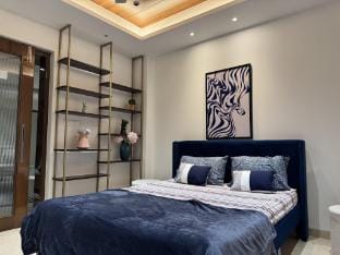 White Teak Suites 3BHK Madhapur/Hitec city Apartment in Hyderabad