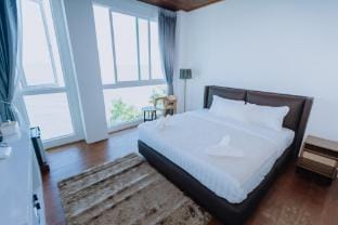 星海5卧室一线海景别墅 Villa in Kathu
