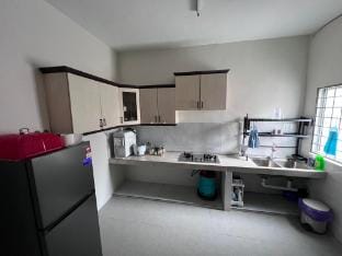 Teratak Segar Bayu, Tg Malim (For Muslim) Vacation rental in Selangor, Malaysia