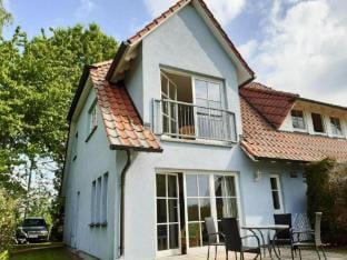 Ferienwohnungen Blaues Haus, Putbus Apartment in Mecklenburg-Vorpommern, Germany