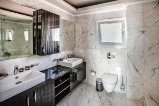 Seaside Villa with Private Pool Vacation rental in Halkidiki