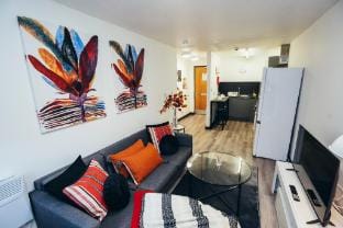 City Centre 2min | Self CheckIn | Smart TV | WiFi Apartment in Sheffield
