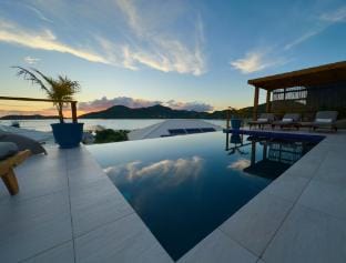 The White House Villa in Antigua and Barbuda