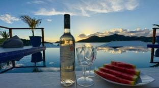 The White House Villa in Antigua and Barbuda