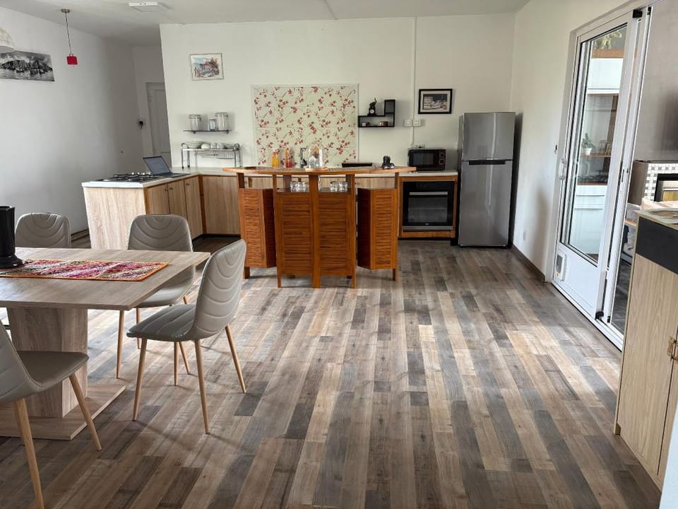 KJS 2 bedroom Appartment Apartment in Rivière Noire District, Mauritius