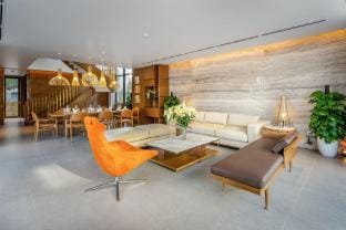 5BR Luxury Villa: Elite Services & Privacy Villa in Hoa Hai