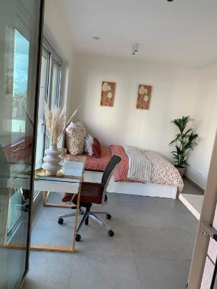 Magnific studio central near free Parking and Ride Apartment in Luxembourg