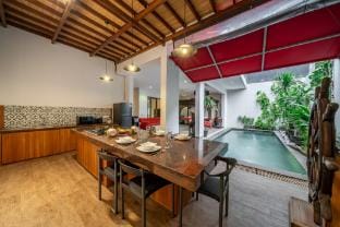 NEW! Ethnic 3BR Villa with Rooftop Bar & Pool Villa in North Kuta