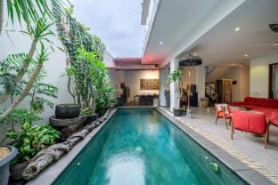 NEW! Ethnic 3BR Villa with Rooftop Bar & Pool Villa in North Kuta