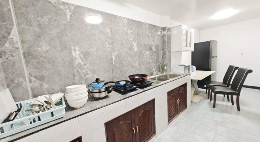 Townhouse 4bed 2bath Near Walking st. & Beach 2KM Hotel in Pattaya City