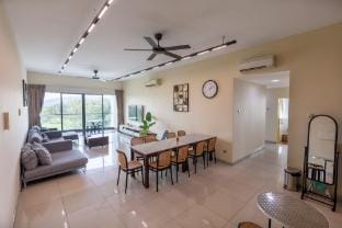 Seaview Tatami Style 13pax Imago shopping mall Apartment in Kota Kinabalu