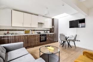 Stylish City Centre Apartment Apartment in Liverpool