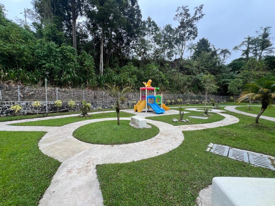 Dante@Quintet Cameron Highlands Apartment in Tanah Rata