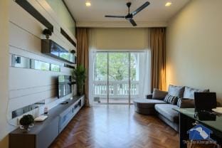 The Suites Straits Quay Apartment in Penang