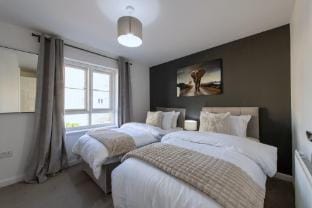 LUXURY EDINBURGH 4 BED TOWNHOUSE WITH FREE PARKING Vacation rental in Edinburgh