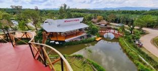 Waew Arun Garden Resort Vacation rental in Chon Buri Changwat