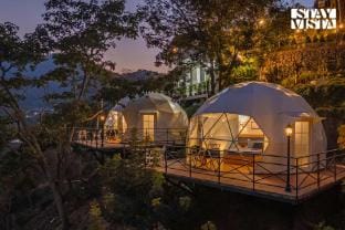 StayVista at ILIKA W/ Heated Infinity Pool&Jacuzzi Villa in Himachal Pradesh