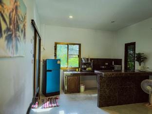 Hinkong Garden Home  Vacation rental in Ko Pha-ngan Sub-district