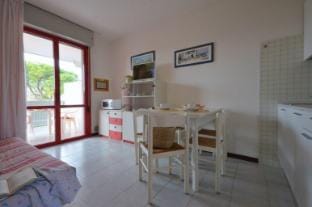 Relaxing family apartment in a central area by Beahost Rentals Apartment in Bibione