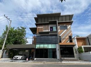 Spacious and peaceful 2B1B Vacation rental in Chiang Mai