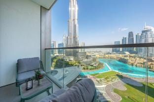 Luxury Living with Full Burj Khalifa & Fountain Apartment in Dubai
