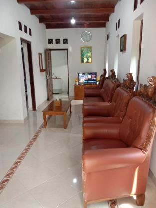 Paviliun Mbak Tinoek Vacation rental in Indonesia
