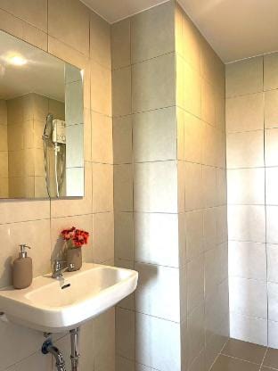 HAY HuaHin - Cosy Studio with Swimming Pool View Apartment in Nong Kae