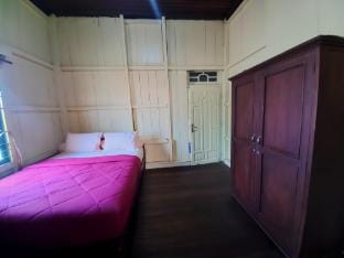 Wisma Asri Syariah by Simply Homy Vacation rental in Special Region of Yogyakarta