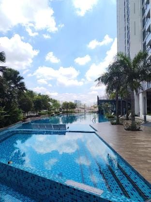 Sunway Cozy Theme White Condo 2 Room Apartment in Subang Jaya