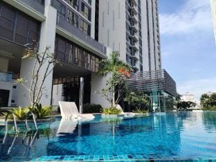 Sunway Cozy Theme White Condo 2 Room Apartment in Subang Jaya
