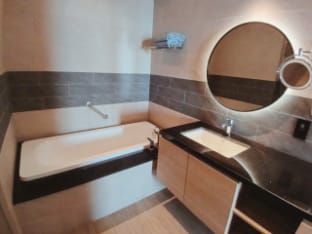Ha Long Hideaway (1-bedroom apartment) Apartment in Laos