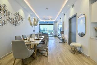 A beachfront sanctuary on the iconic Palm Jumeirah Apartment in Dubai
