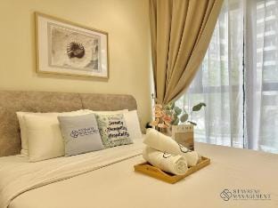 Muji 2Bedroom 4Pax WiFi/Country Garden Danga Bay Apartment in Johor Bahru