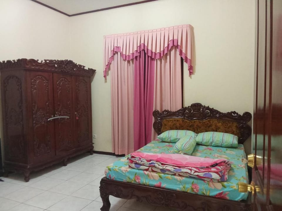 Homestay Syariah Sultan Agung  Vacation rental in Indonesia