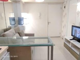 Disewa Apartemen Bassura City - 2 BR By Hokki Star Apartment in Jakarta