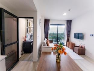 Lumiere 1 Bedroom Apartment + D1.02.08 Vacation rental in Ho Chi Minh City