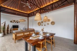 Villa Ivory 8 Mins to Padang Padang Beach Villa in Bali