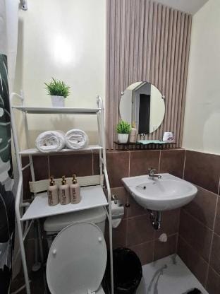 Cozy 1BR Ground Floor Condo @ Arezzo Place Davao Vacation rental in Davao City