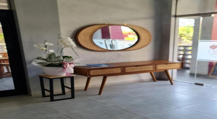 The Cluster Harris Bed and Breakfast in West Java
