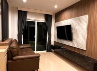 J PROPERTIES RENT Villa in Thep Krasatti