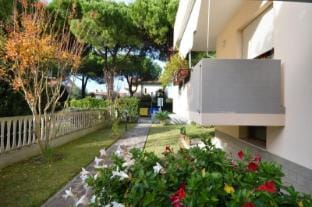 Cozy studio apartment in Lignano Sabbiadoro Apartment in Lignano Sabbiadoro