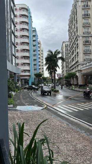 Gambino Airbnb  Apartment in Pasay