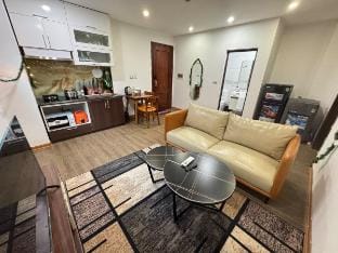 40m2 1BR apartment in Tay Ho, next to West lake Vacation rental in Hanoi