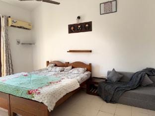 2Bhk Apartment in Candolim Apartment in Calangute