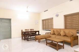 Udhayam 3BHK Homestay, Punkunnam Vacation rental in Kerala