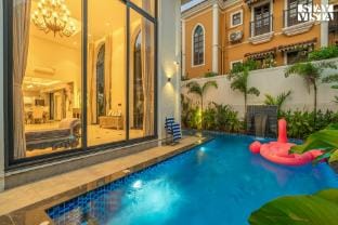 StayVista at Casa Del Lusso Villa in Baga