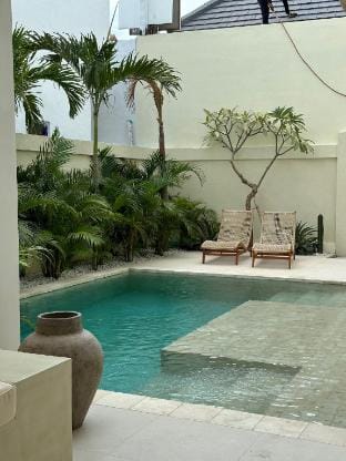 Flash SALE! Tropical Escape Villa w/ 2 Bedrooms Villa in Mengwi